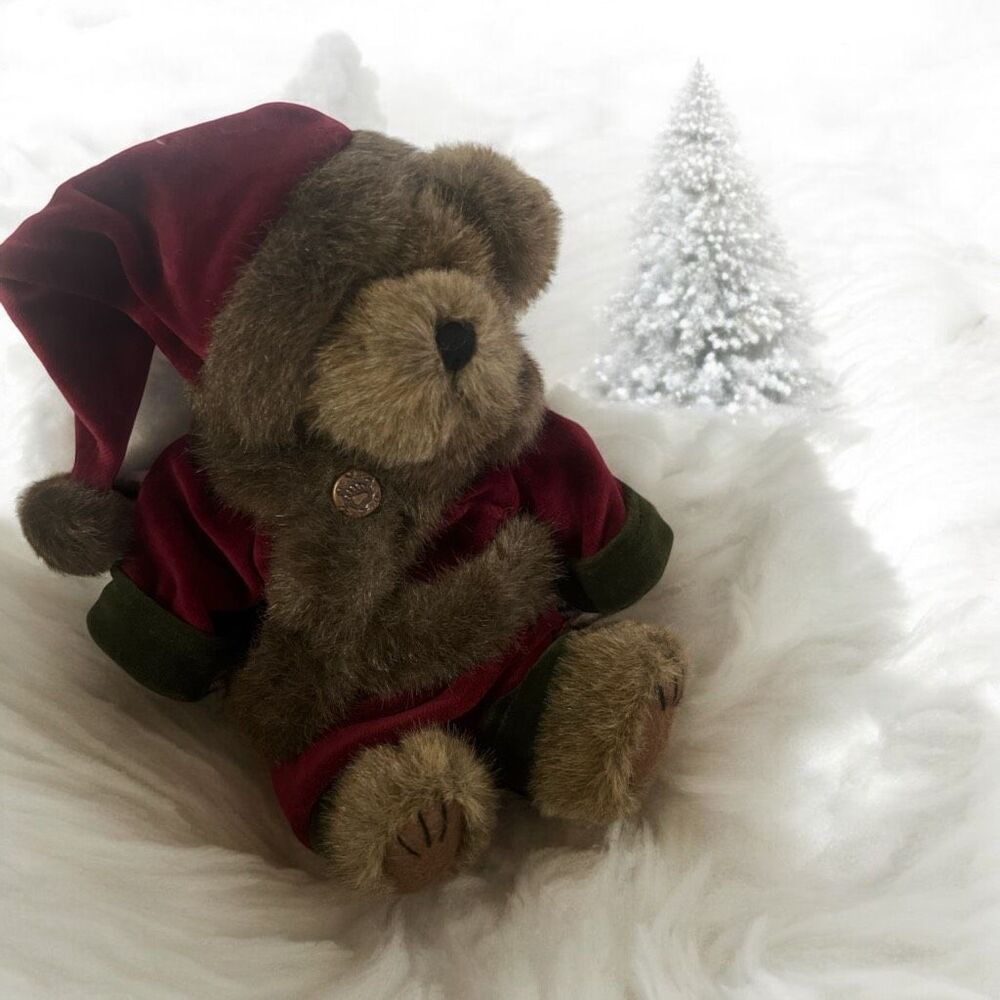 Christmas Hat Boyd's Bear. Condition is "Used.”
